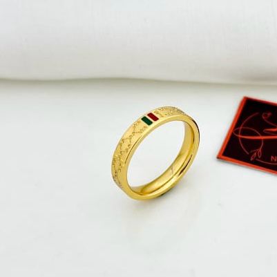 Luxe Emblem Ring